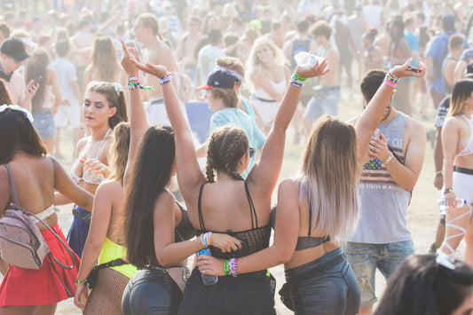 Guide ultime : Être bien équipé pour les festivals et les free parties